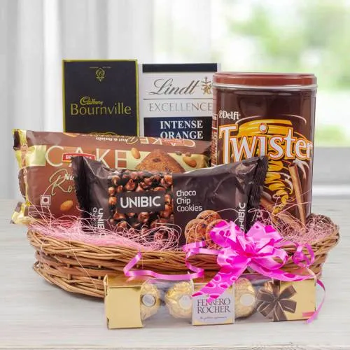 Deliver Chocolate Hamper Online