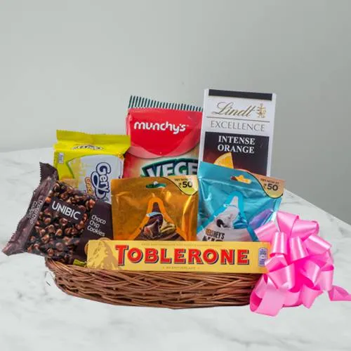 Delectable Chocolate Gift Hamper