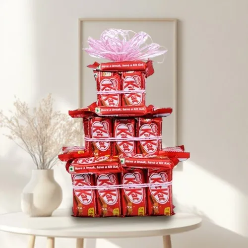 Marvelous 3 Tier Arrangement of Nestle Kitkat