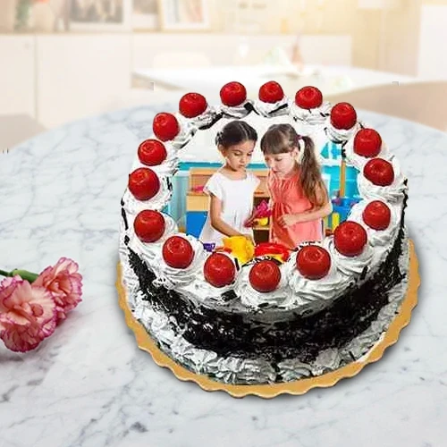 Send Round Shape Black Forest Photo Cake