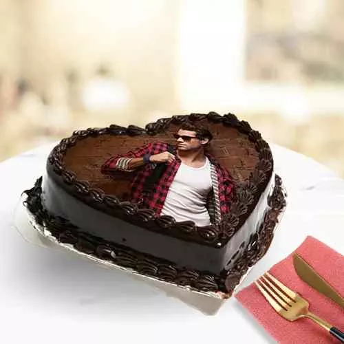 Sumptuous Heart Shape Chocolate Photo Cake