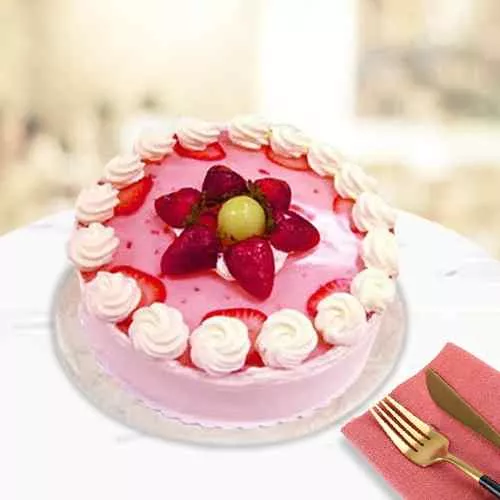 Shop for Yummy Strawberry Cake 