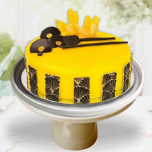 Summer Special Eggless Mango Cake