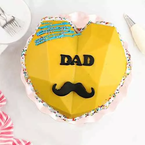 Heart Shaped Moustache Pinata Cake for Dad