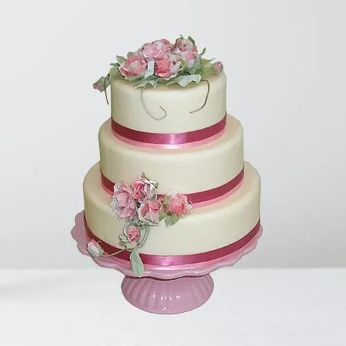 Marvelous Three Tier Wedding Cake