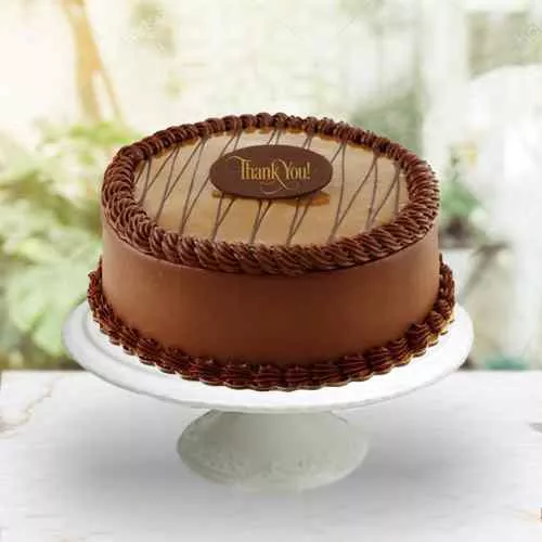 Delectable Chocolate Flavor Eggless Cake