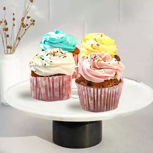 Deliver 4 pcs. Assorted Cup Cake 