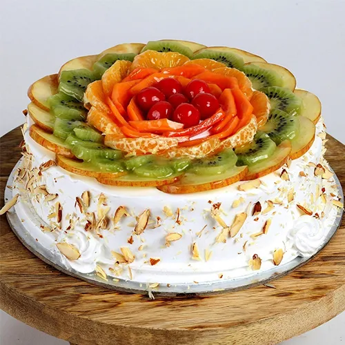 Deliver Pampering Fresh Fruit Cake for Mom 