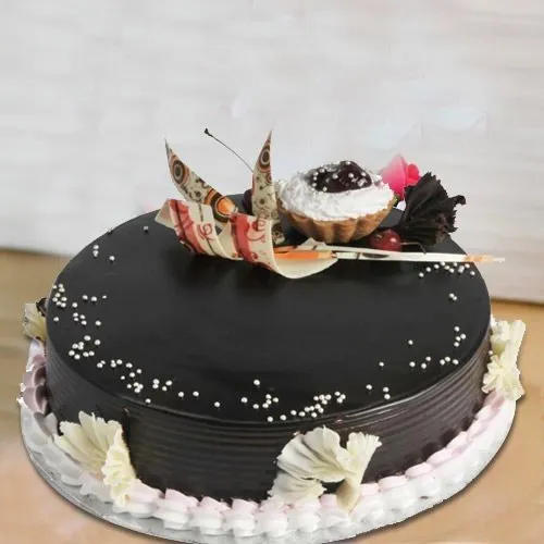 Get Delicious Truffle Cake from 3/4 Star Bakery