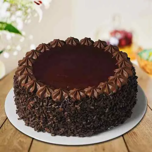 Yummy Eggless Chocolate Cake from 3/4 Star Bakery