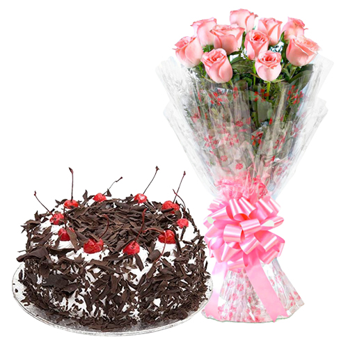 Deliver Black Forest N Pink Roses Bouquet for Mom 