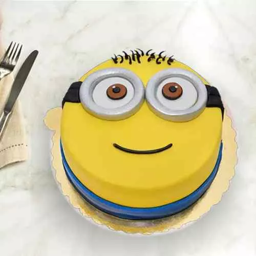 Buy Minions Fondent Cake 