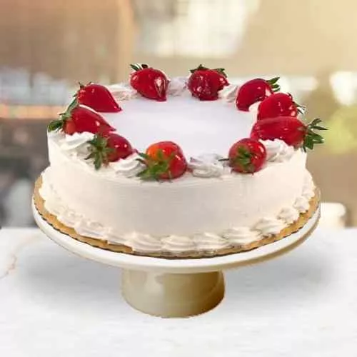 Marvelous Eggless Strawberry Cake