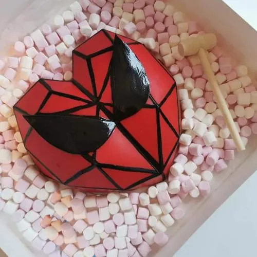 Mouth-Watering Spider Man Smash Cake