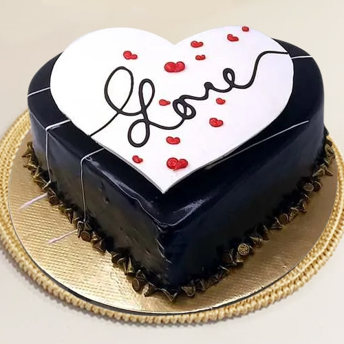 Alluring Heart Shape Chocolate Cake