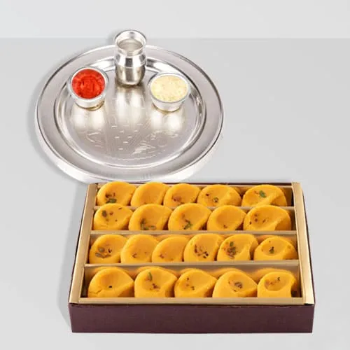 Deliver Silver Plated Thali with Kesaria Pedas from Haldiram