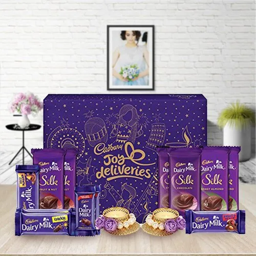Tasty Cadbury Chocolates Gift Hamper