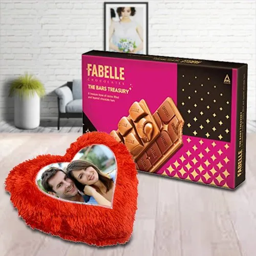 Deliver ITC Fabelle Chocolate Box with Personalized Cushion