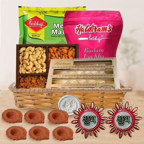 Exclusive Sweets N Assortments Gift Hamper for Diwali