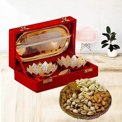 Ship Decorative Silver Bowl Gift Set with Crunchy Dry Fruits