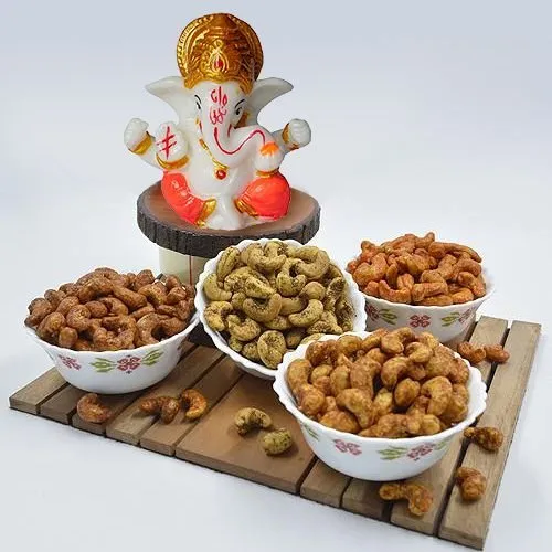 Superb Marble Ganesha n Flavored Cashews Gift Combo