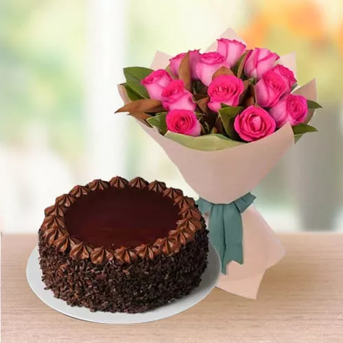 Deliver Online Red Roses with Chocolate Cake 