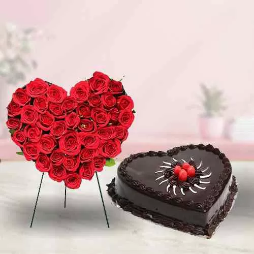 Heart and Soul Dutch Roses with Chocolate Cake