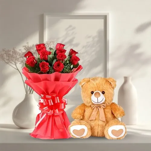 Delightful Bouquet of Red Roses with Teddy