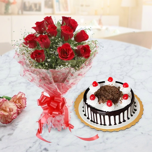 Black Forest Cake N Red Rose Bouquet
