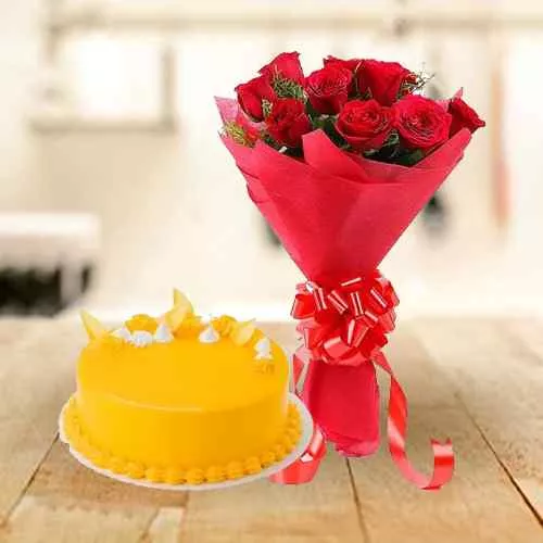 Online Combo of Red Roses Bouquet N Mango Flavour Cake
