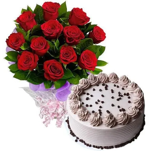 Deliver Coffee Cake N Red Roses Bouquet