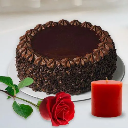 Fabulous Gift of Chocolate Cake with Rose N Aroma Candles