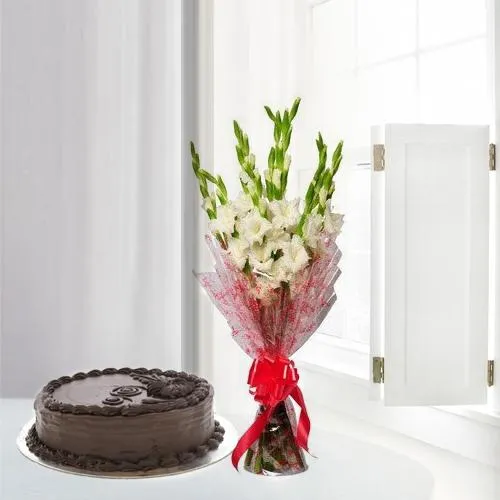 Shop Gladiolus Bouquet with Chocolate Cake