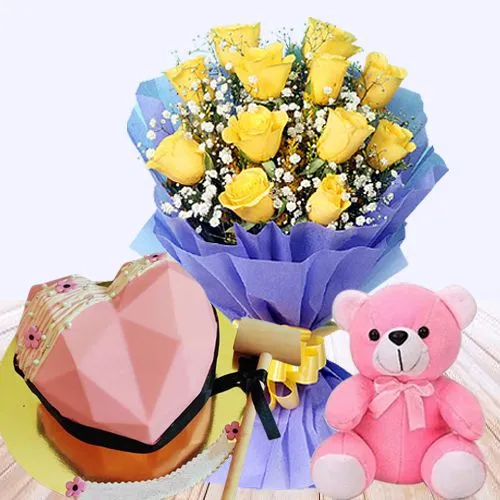V day Gift of Heart Shape Strawberry Hammer Cake Yellow Rose Bouquet n a Pink Teddy