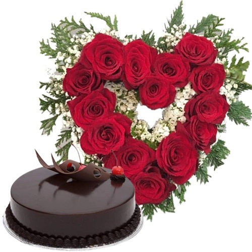 Enchanting Heart Shape Red Roses Arrangement n Chocolate Cake Combo