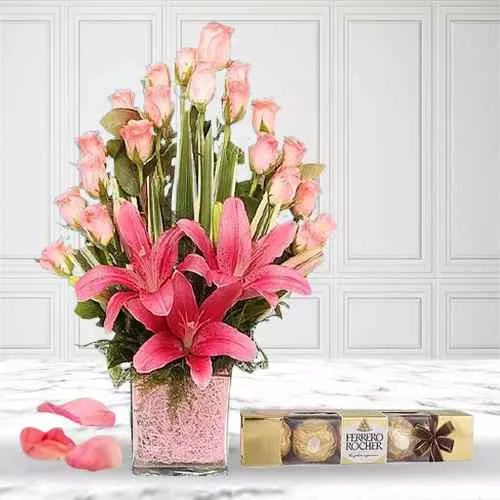 World of Pink Floral Vase N Ferrero Rocher Gift Combo