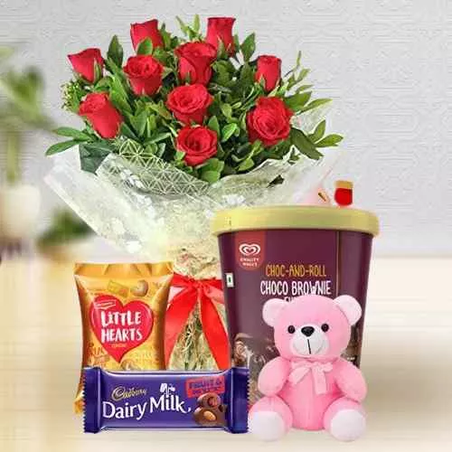 Deliver Roses N Kwality Walls Ice Cream Gift Hamper