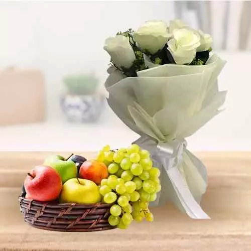 Send White Roses Bouquet with Fresh Fruits