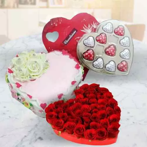 Heart Shaped Red Roses with Heart Shaped Chocolate Box N Heart Shaped Cake