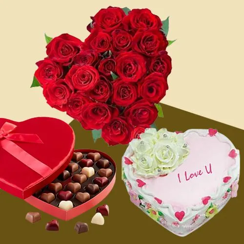 Red Roses with Cake N Heart Shaped Chocolate Box