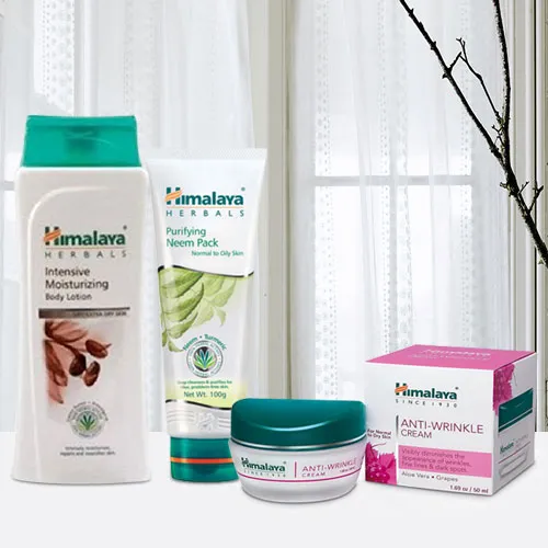 Send Himalaya Herbal 3-in-1 Face pack