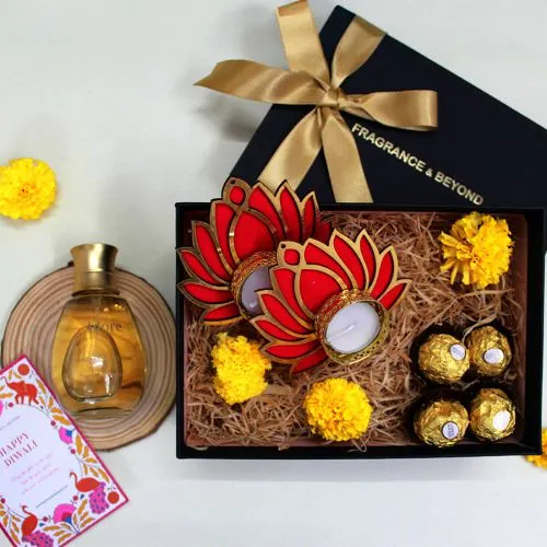 Adore Eau de Parfum  N  Gift Hamper