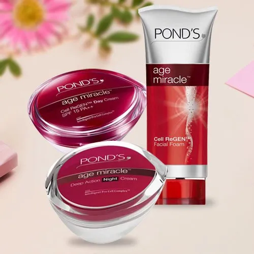 Deliver Ponds Age Miracle Gift Hamper for Women