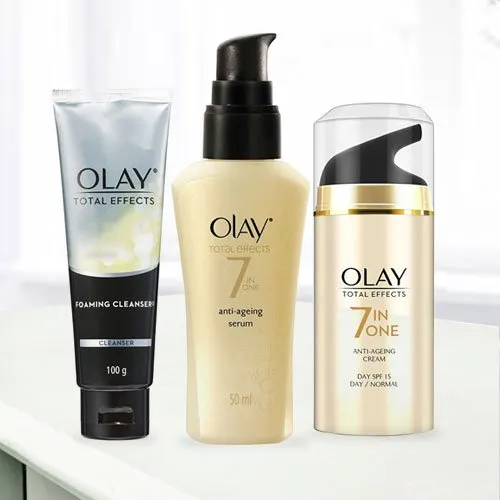 Deliver Olay Anti-Ageing Gift Hamper for Women
