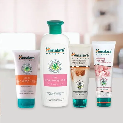 Deliver Himalaya Skin Revitalizing Gift Hamper for Women