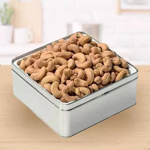 Deliver Sumptuous Masala Cashews Box