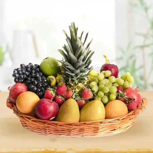 Send Fresh Seasonal Fruits Basket