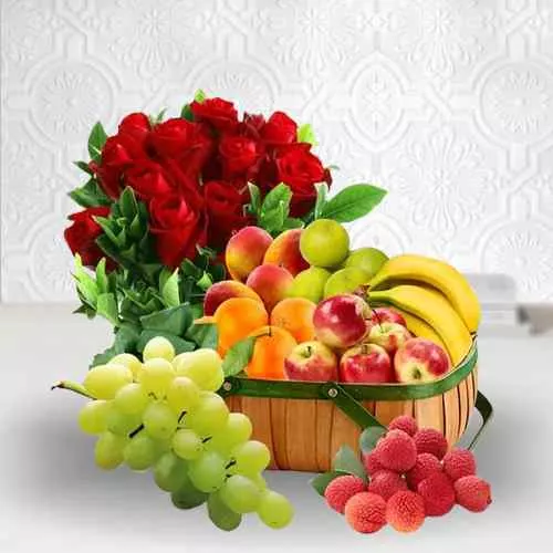 Fresh Fruits Basket with Red Roses Bunch