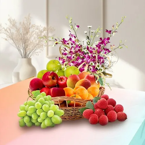 Nourishing Fresh Fruits Delight Decorated Basket