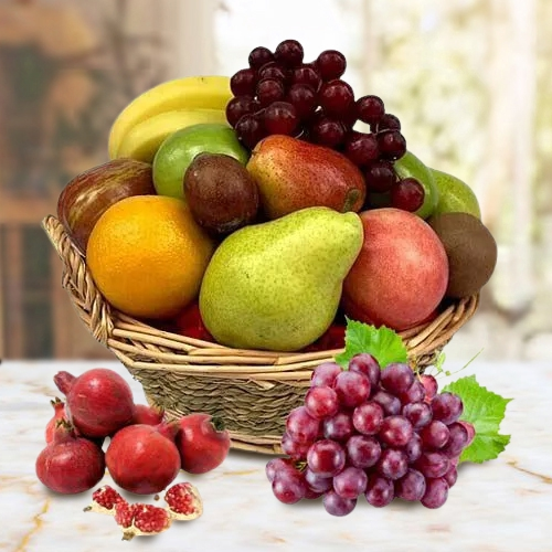 Awesome Fresh Fruits Basket